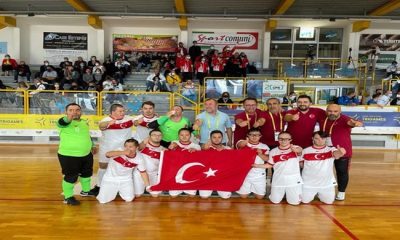 Özel Sporcular Down Sendromlular Futsal Milli Takımımızı tebrik ediyoruz