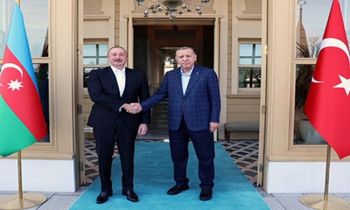 Cumhurbaşkanı Erdoğan, Azerbaycan Cumhurbaşkanı Aliyev ile bir araya geldi