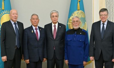 Devlet başkanı Kazakistan’ın jeoloji endüstrisinin gazilerini kabul etti