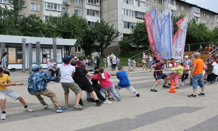 Irkutsk’ta Birleşik Rusya’nın desteğiyle “Her Bahçede Spor” yarışması düzenlendi