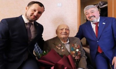 «Единая Россия» вручила ветеранам Уфы юбилейные медали к 80-летию Великой Победы